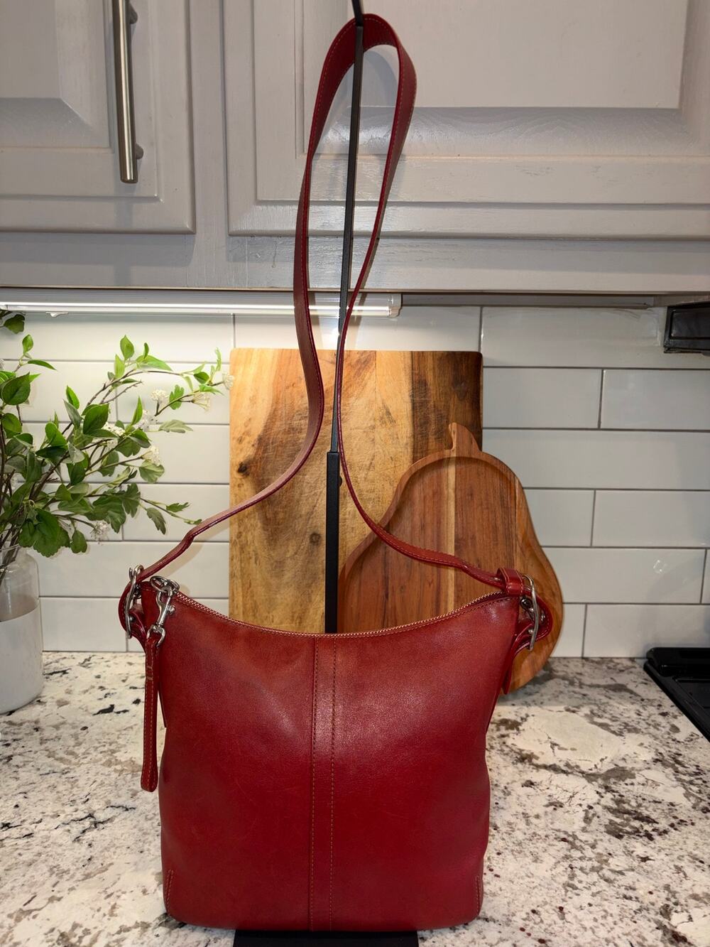 Coach 9326 Vintage Cherry Red Slim Duffle Crossbody Hobo Shoulder Bag Purse Y2K